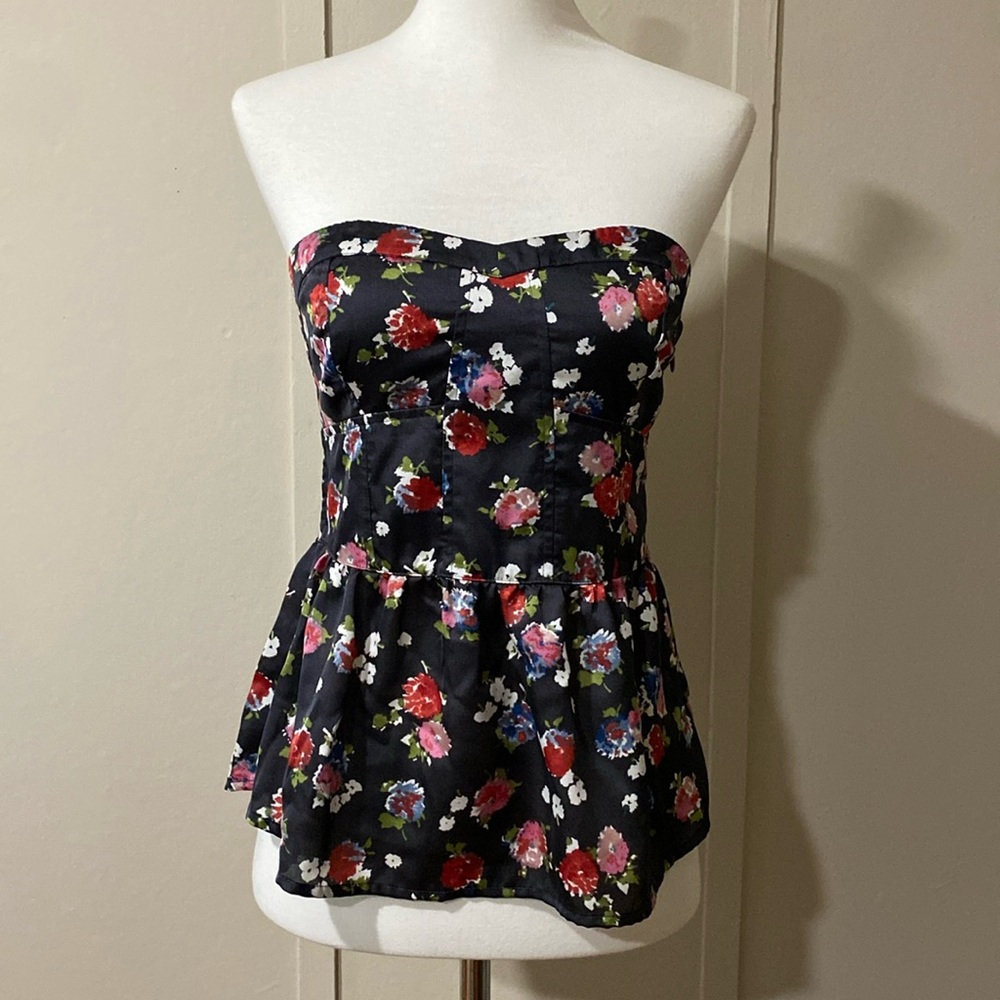 NWOT American Eagle Outfitters Navy Blue Floral Strapless Peplum Top, Size Small